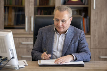 پیام تبریک رئیس دانشگاه علوم پزشکی اردبیل بمناسبت سالروز تاسیس اورژانس پیش‌بیمارستانی و روز فوریت‌های پزشکی